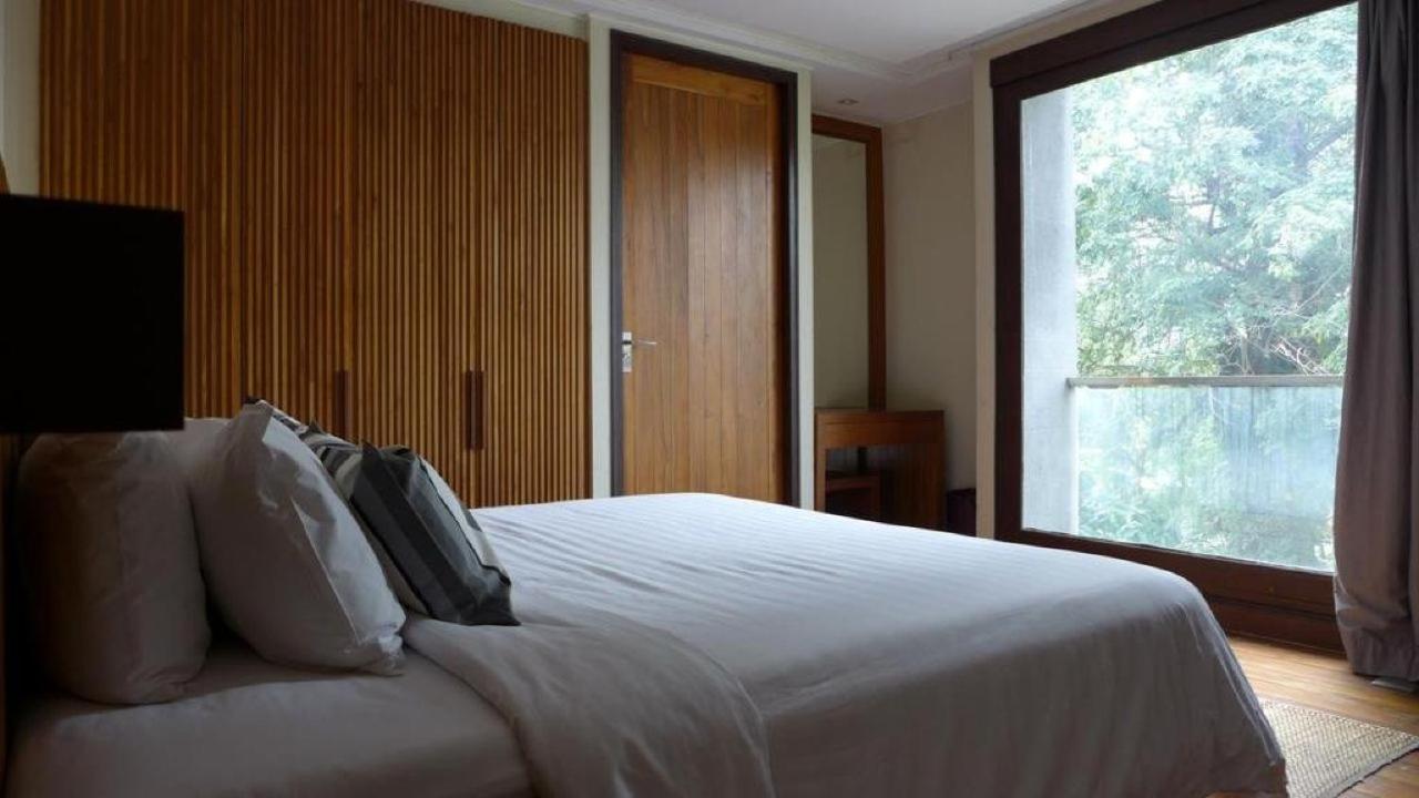 Luxx Langsuan Hotel - Sha Plus Бангкок Екстер'єр фото