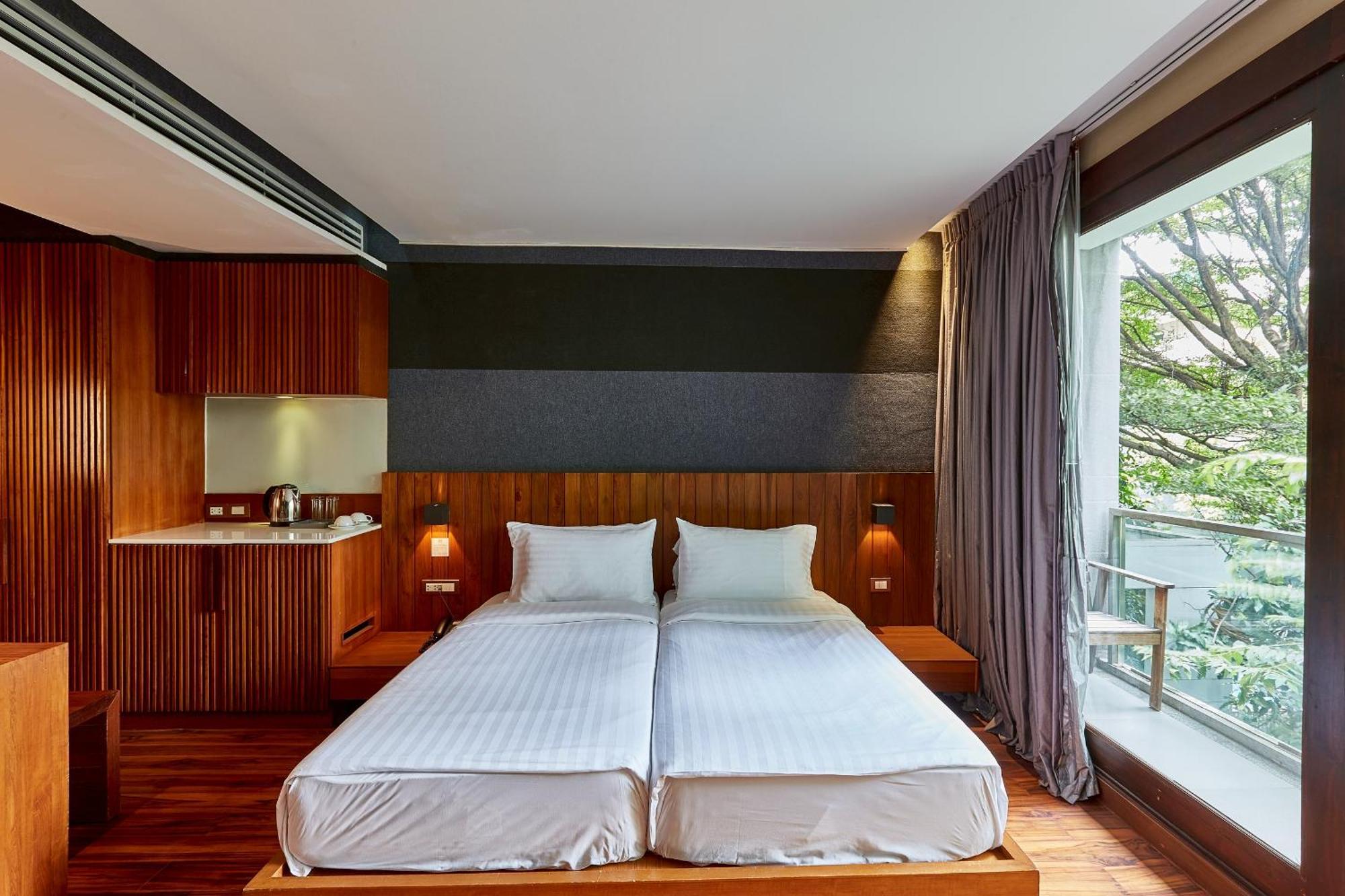 Luxx Langsuan Hotel - Sha Plus Бангкок Екстер'єр фото