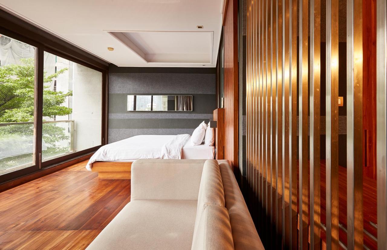 Luxx Langsuan Hotel - Sha Plus Бангкок Екстер'єр фото