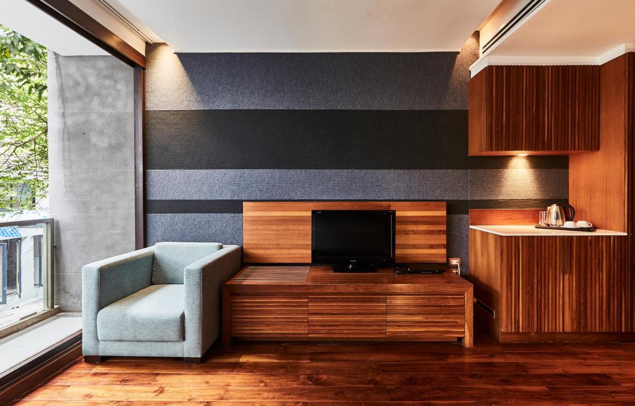 Luxx Langsuan Hotel - Sha Plus Бангкок Екстер'єр фото