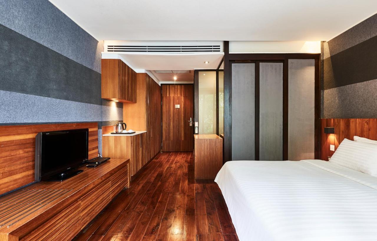 Luxx Langsuan Hotel - Sha Plus Бангкок Екстер'єр фото