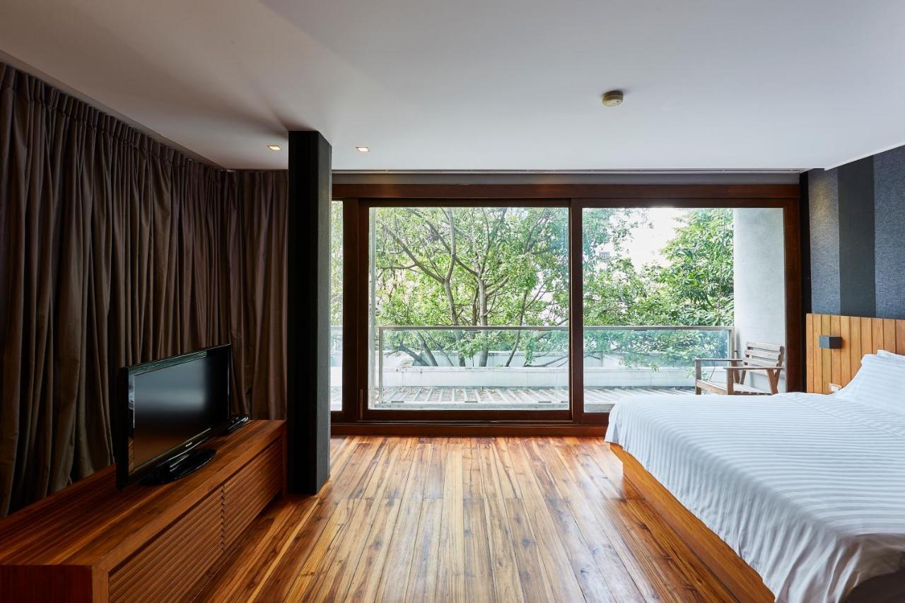 Luxx Langsuan Hotel - Sha Plus Бангкок Екстер'єр фото
