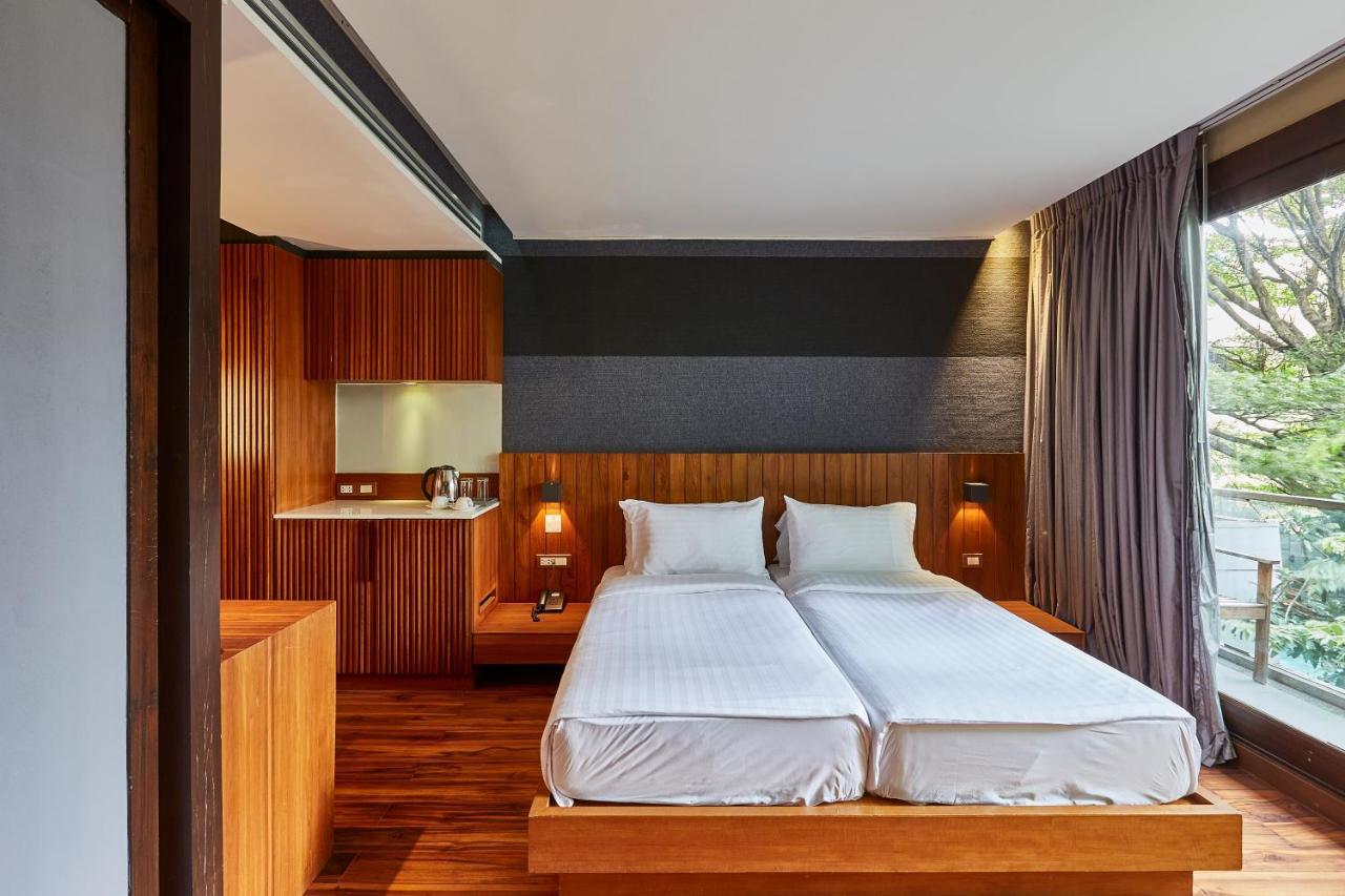 Luxx Langsuan Hotel - Sha Plus Бангкок Екстер'єр фото